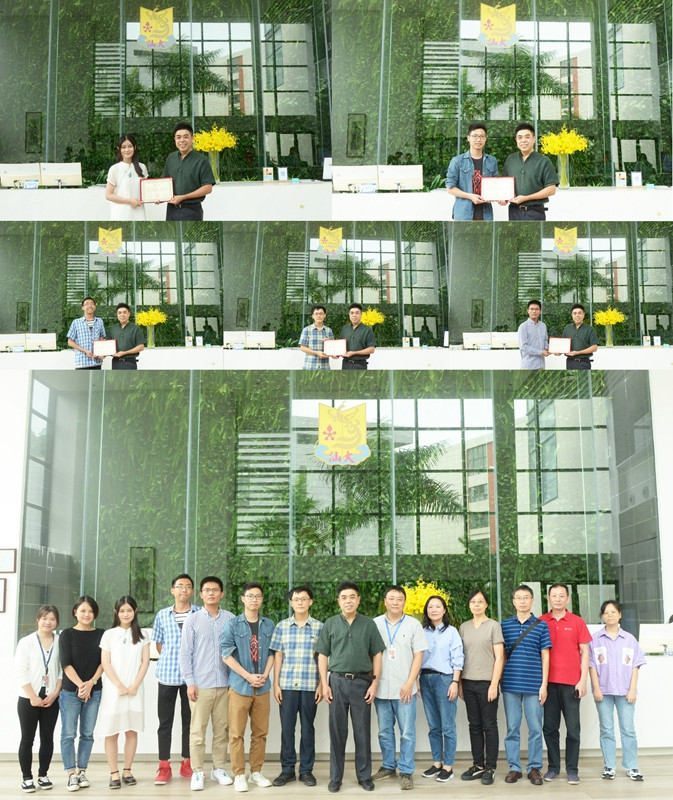 7.陈景熙馆长为学员颁发培训证书，学员与本次研培班的老师及工作人员合影留念.jpg